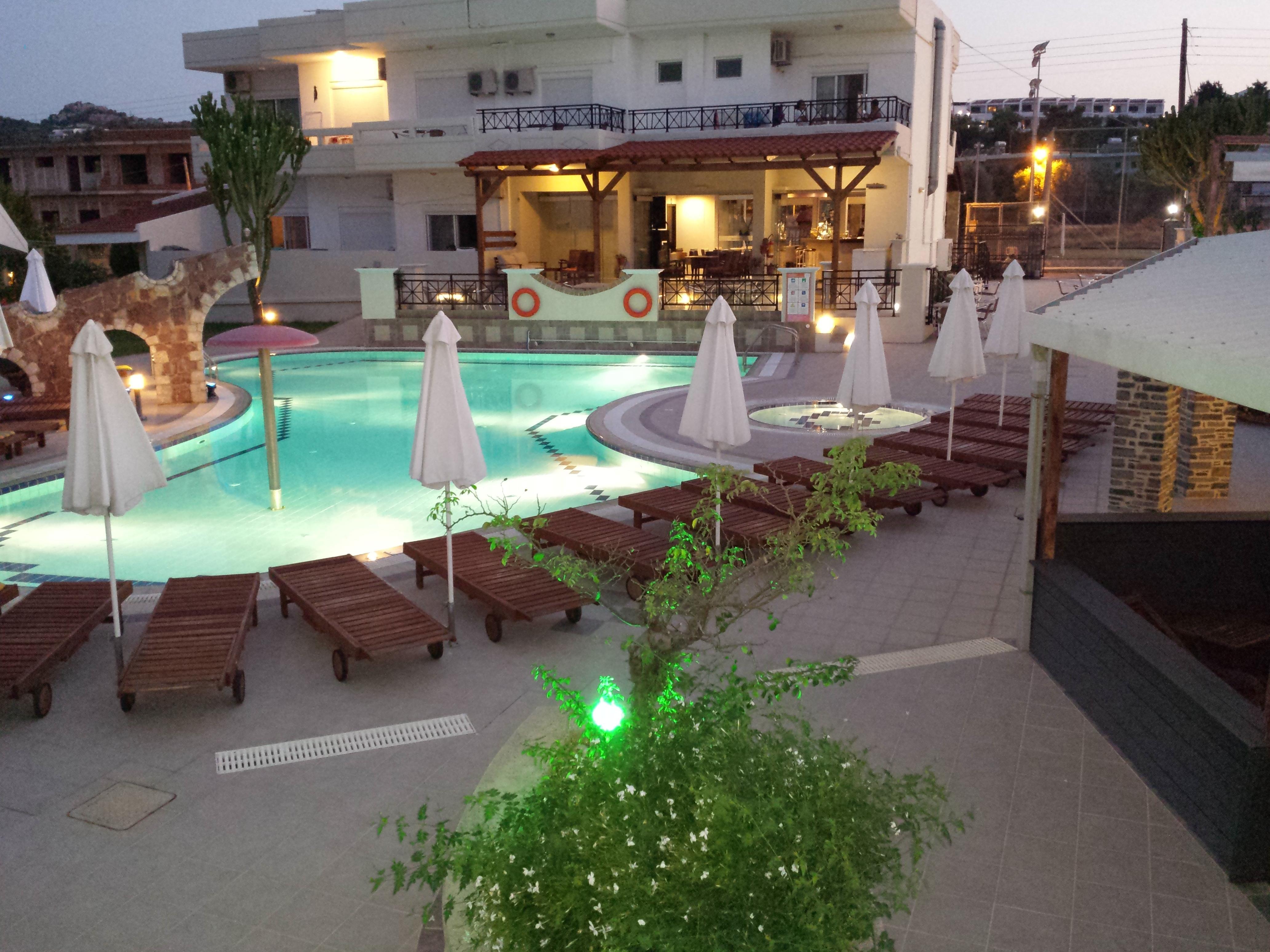 Bright Star Aparthotel Faliraki Ngoại thất bức ảnh