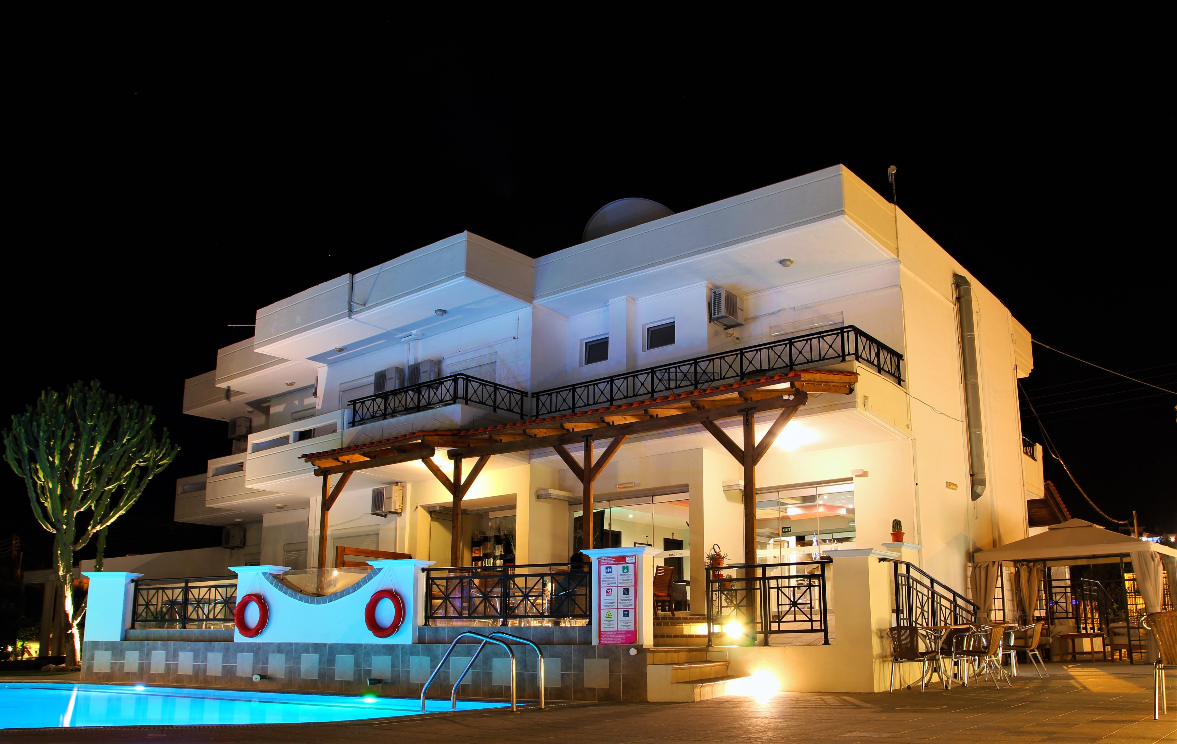 Bright Star Aparthotel Faliraki Ngoại thất bức ảnh